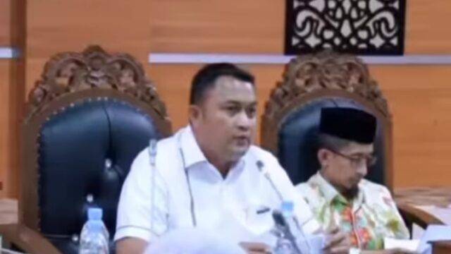 WhatsApp Image 2023-10-25 at 20.03.35 Ketua DPRD