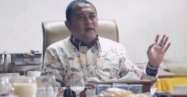 Ketua Dewan Rudy Ketua DPRD