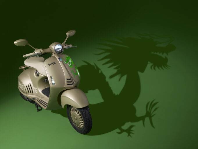 Vespa 946 Dragon Bergambar Naga Cuma Diproduksi 1888 Unit