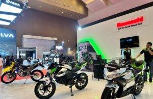 Kawasaki Hadirkan Motor Listrik Ninja e-1 dan Z e-1 di IIMS 2024