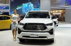 Duet Kijang Innova Zenix HEV dan Yaris Cross HEV Dorong Penjualan Kendaraan Elektrifikasi Toyota Hingga 750 Persen