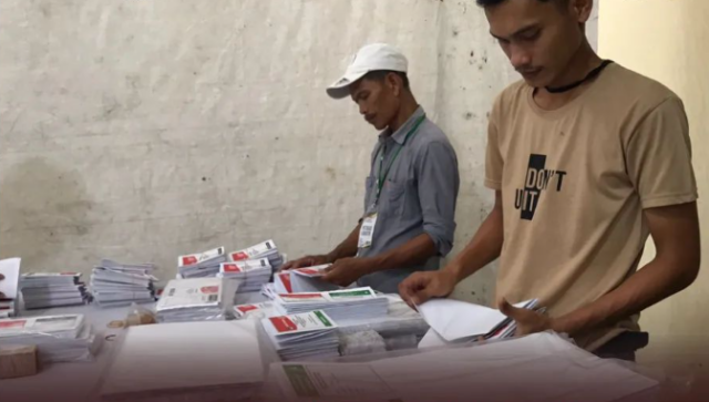KPU Tangsel saat perhitungan suara (Instagram @kpu_kotatangsel)