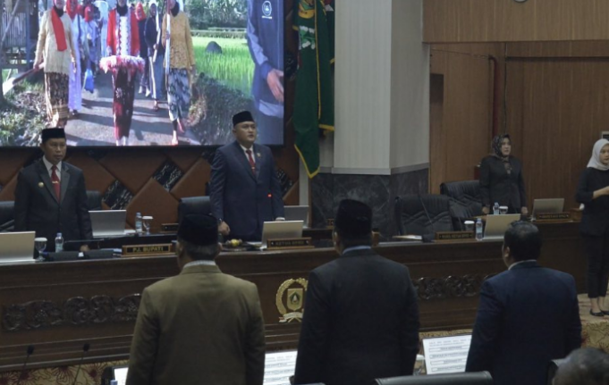 Lewat Rapat Paripurna, DPRD Kabupaten Bogor Sahkan RTRW 2024-2044 dan Setujui Ruislag