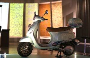 Vespa Batik Hadir di Museum Batik Indonesia