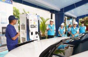 PLN UID Jakarta Raya dan Kementerian ESDM Inspeksi Bersama SPKLU di Rest Area Jalur Mudik