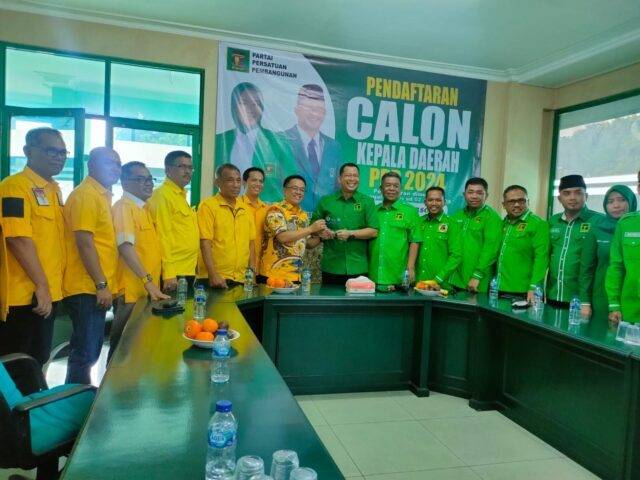 Pengurus DPD Golkar sambangi kantor DPC PPP Kabupaten Bogor pada Senin (6/5/2024). (Narasi Time)