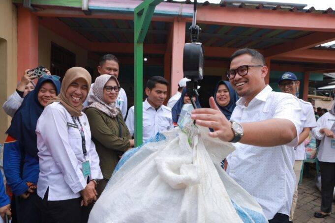 Lewat Bank Sampah, Pilar Ingin Tumbuhkan Kesadaran Pengelolaan Sampah Wakil Walikota Tangsel Pilar Saga Ichsan