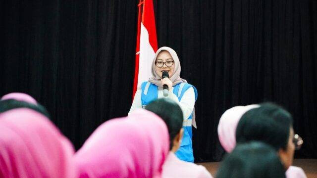Srikandi PLN Unit Induk Distribusi (UID) Jakarta Raya dan Bhayangkari Cabang Polres Jakarta Timur berkolaborasi tingkatkan pemahaman Ibu tentang berbagai urusan listrik yang merupakan sumber energi utama dalam berbagai kegiatan rumah tangga. (dokumen istimewa)