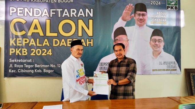 Sulhajji Jompa Telah Kembalikan Formulir Pendaftaran Bakal Calon Bupati Bogor Sulhajji Jompa mengembalikan berkas formulir pendaftaran Bakal Calon Bupati Bogor kepada Tim Penjaringan DPC Partai Kebangkitan Bangsa (PKB) Kabupaten Bogor, pada Rabu (22/5/24).