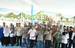 Kukuhkan 45 Anggota dan Pengurus JJB, Suryanto Putra: Jadikan JJB Sumber Informasi Terpercaya Pj Sekretaris Daerah (Sekda) Kabupaten Bogor, Suryanto Putra kukuhkan 45 anggota JJB di Taman Panca Karsa, Cibinong, Rabu (29/5/2024). (Narasi Time)