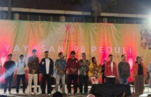 Yayasan 98 Peduli Gelar HUT Ke-1: Peringatan Reformasi untuk Membangun Sinergitas Kesejahteraan Bangsa Malam Pergelaran Budaya yang digelar Yayasan 98 Peduli dalam merayakan HUT Ke-1 di Taman Benyamin Sueb, Jakarta Timur, pada Sabtu (25/5/2024).