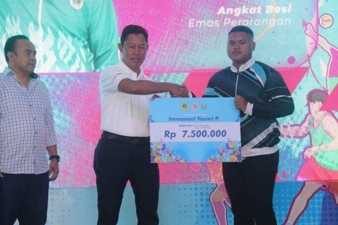 Pemkab Bogor Beri Apresiasi Berupa Bonus Bagi 270 Atlet Berprestasi Pemkab Bogor