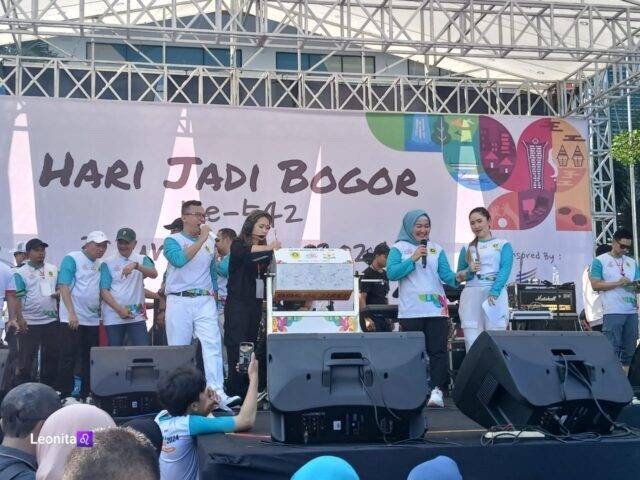 Gebyar Hari Jadi Bogor (HJB) ke-542 digelar di Stadion Pakansari, Kecamatan Cibinong, Kabupaten Bogor, pada Sabtu 8 Juni 2024. (dokumen istimewa) Gebyar Hari Jadi Bogor (HJB) ke-542 digelar di Stadion Pakansari, Kecamatan Cibinong, Kabupaten Bogor, pada Sabtu 8 Juni 2024. (dokumen istimewa)
