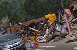 Vila Liar di Puncak Target Pembongkaran Usai Lapak PKL Digusur Penggusuran PKL di kawasan Puncak Gunung Mas, Kabupaten Bogor. (Twitter)