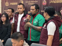 Kronologi Virgoun Bersama Wanita PA Ditangkap di Kamar Kosan saat Nyabu Virgoun saat dirilis di Mapolres Jakarta Barat atas kasus narkoba, pada Selasa (25/6/2024). (Twitter)