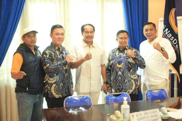 Kader Golkar Sulhajji Jompa bersilaturahmi dengan Ketua dan jajaran Pengurus DPD Partai Nasdem Kabupaten Bogor. (dokumen istimewa)