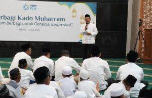 Menyambut Tahun Baru Islam dan Hari Anak Nasional: PLN Bagikan Kado untuk 400 Anak Yatim Dhuafa Dalam rangka merayakan tahun baru Islam 1446 Hijriah dan Hari Anak Nasional, PLN Unit Induk Distribusi (UID) Jakarta Raya melalui Yayasan Baitul Mal (YBM) PLN membagikan kado muharram kepada anak yatim piatu dan dhuafa. (PLN)