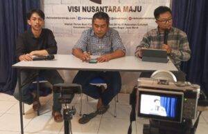 Elektabilitas Rudy Susmanto Naik Jelang Pendaftaran Cabup Bogor Versi LS-Vinus, Bagaimana Nasib Jaro Ade? Lembaga Study Visi Nusantara (LS-Vinus) rilis hasil survei calon Bupati Bogor. (Narasi Time)