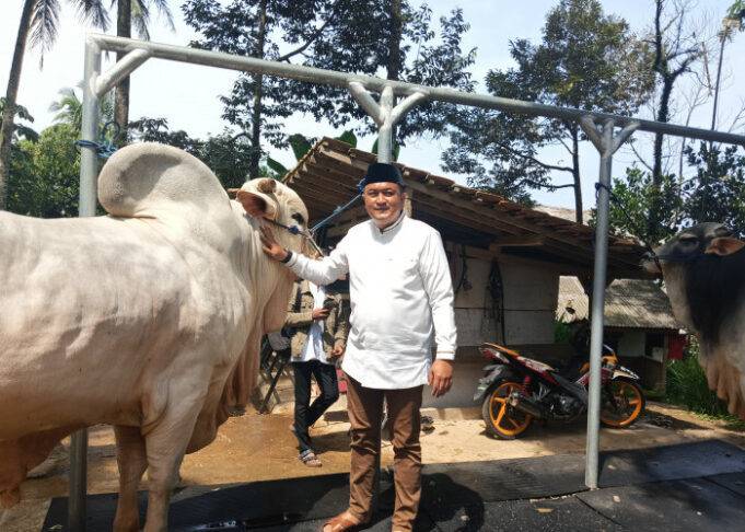 Beri Dukung Nyata Sektor Peternakan, Calon Bupati Bogor Rudy Susmanto Kunjungi KAAS Farm