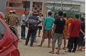 Heboh, Sejumlah Pria Diduga Preman Ancam Warga di Gunung Sindur dengan Golok