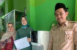Yayasan 98 Peduli dan Coway Sediakan Akses Air Bersih untuk Sekolah dan Pesantren Ketua Yayasan 98 Peduli, Detti Artsanti, menyoroti bahwa masih banyak sekolah dan pesantren yang mengalami kendala dalam memperoleh air bersih. (Yayasan 98 Peduli)