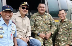 Ketua DPRD Kabupaten Bogor Sastra Winara Dampingi Bupati Bogor Tinjau Arus Mudik dari Helikopter