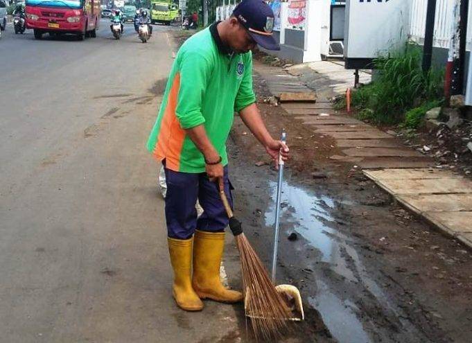 Tangani Sampah Saat Cuti Lebaran, Pemkot Tangsel Optimalkan Keberadaan Pesapon