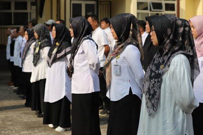 Pada Apel di Lingkup Dinas Pendidikan Sukabumi, Bupati Beberkan Program Pusat, Provinsi dan Kabupaten