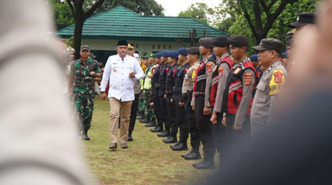 Operasi Ketupat Lodaya 2025 Bupati Bogor Rudy Susmanto Pimpin Apel Gelar Pasukan di Makodim Bupati Bogor Rudy Susmanto. (ist)
