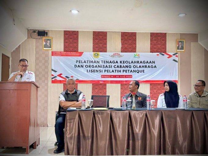 Dispora Gelar Pelatihan Tenaga Keolahragaan dan Organisasi Cabor Petanque