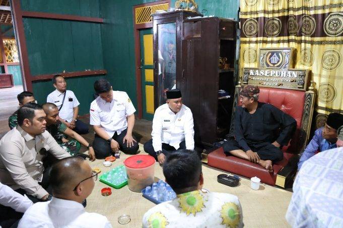 Komitmen Lestarikan Budaya, Bupati Bogor Jadikan Kampung Urug Sebagai Kawasan Heritage