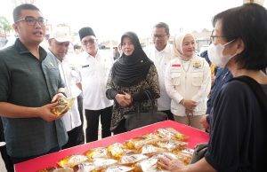 Atasi Kenaikan Harga Sembako, Ketua DPRD Sastra Winara Usulkan Pemkab Bogor Gelar Operasi Pasar