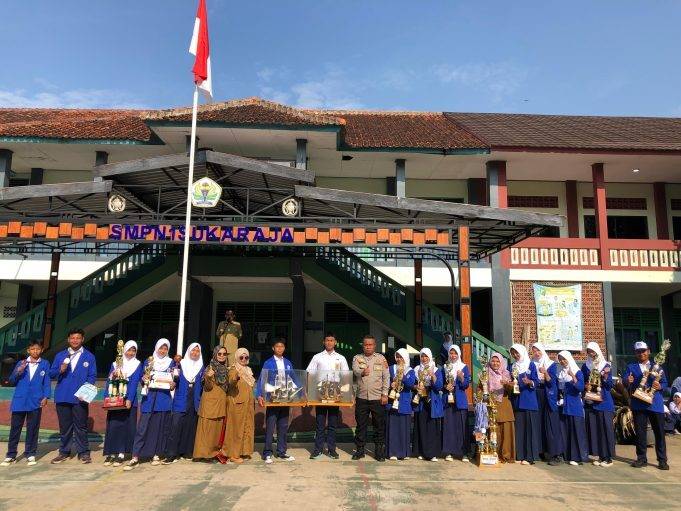 SMPN 1 Sukaraja Kabupaten Sukabumi Melahirkan Kembali Prestasi yang Gemilang dan Sukses di Kejuaraan Awal Tahun Ajaran 2025-2026