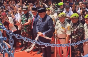 Bupati Bogor Rudy Susmanto Resmikan Monumen Perjuangan Jonggol yang Terletak di Alun-Alun Kecamatan