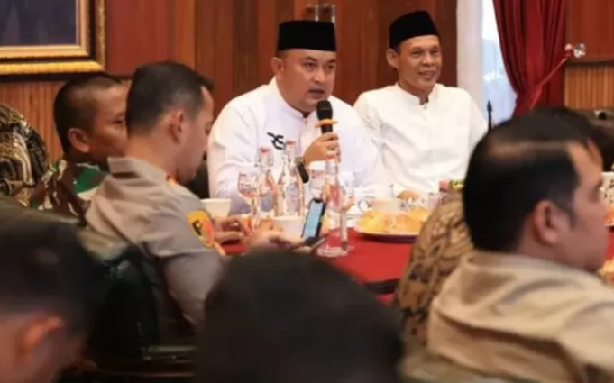 Bupati Bogor Rudy Susmanto Bersama Forkopimda dan Jajaran Pemkab Tangerang Gelar Rapat Lintas Daerah Bahas Persoalan Truk Angkut Tambang