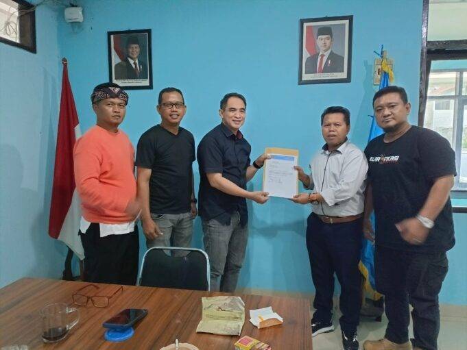 Sekretaris PWI Kabupaten Sukabumi, Secara Resmi Laporkan Hasil Berita Acara Rapat Pleno Penunjukkan Plt Ke PWI Jawa Barat