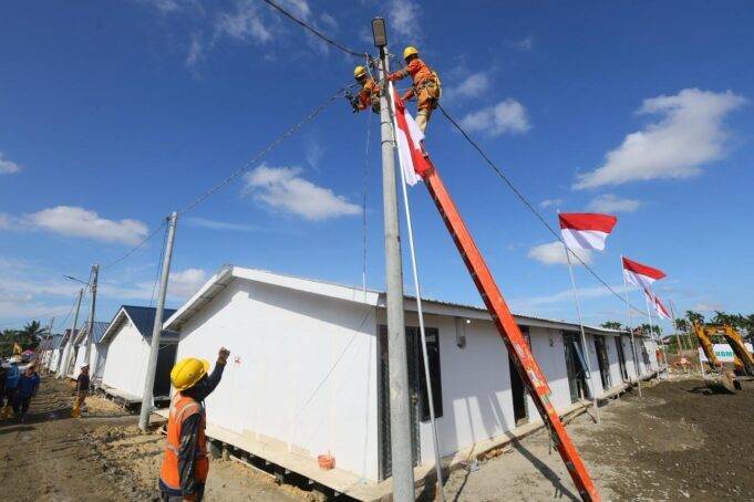 BUMN Bangun Huntara di Aceh Tamiang, Danantara Sinergikan PLN Sambung Listrik Untuk Rumah dan Fasum