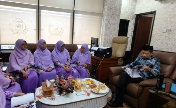Bangun Sinergitas, Wakil Ketua DPRD Kabupaten Bogor H. Agus Salim Terima Audensi Pimpinan Daerah Persaudaraan Muslimah