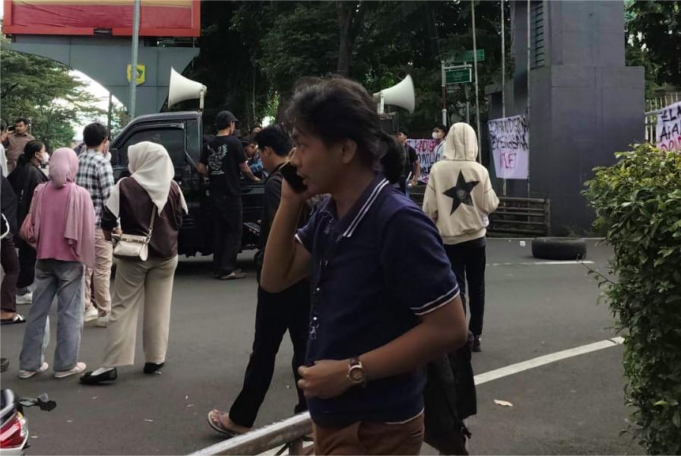 Masih Banyak Rakyat Miskin, Pemkab Bogor Malah Gunakan APBD 2026 Sebesar 120 Miliar untuk Pengadaan Videotron