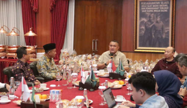 Fatwa MUI Haram Buang Sampah Sembarangan Dikukuhkan, Bupati Bogor Rudy Susmanto: Menjaga Kebersihan Lingkungan Bagian dari Tanggung Jawab Moral dan Keimanan