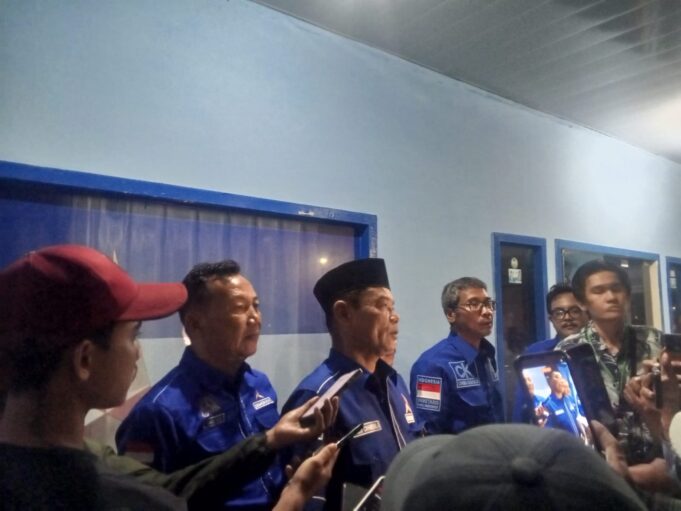 5 Dari 6 Anggota Fraksi Demokrat DPRD Kabupaten Bogor Tak Nongol Saat Bukber Partai, Anton Minta Ketua DPC Berikan Sanksi Tegas