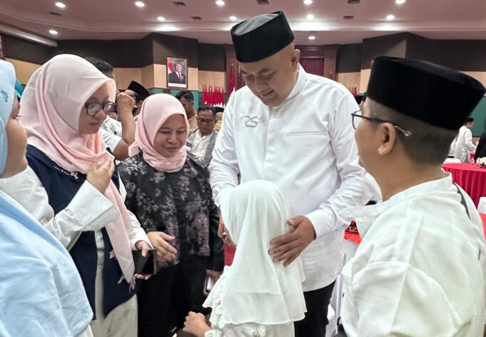 Ribuan Warga Serbu Open House yang Digelar Bupati Bogor Rudy Susmanto, Hadirkan Silaturahmi Tanpa Sekat