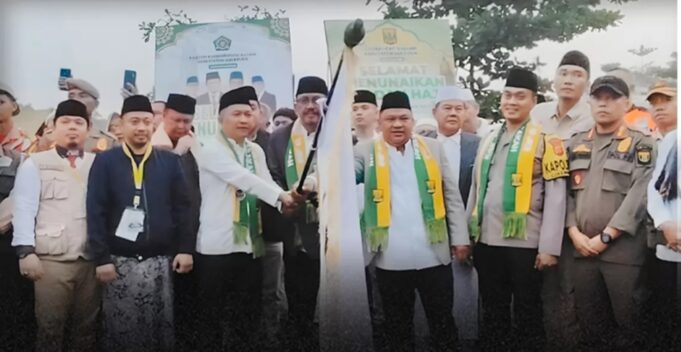 Hadiri Pelepasan Calon Haji Kloter 13, Ketua DPRD Kabupaten Sukabumi: Semoga Menjadi Haji yang Mabrur