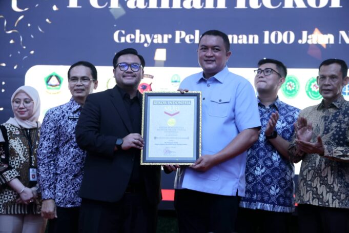 Pemerintah Kabupaten Bogor Dibawah Kepemimpinan Rudy Susmanto Raih Rekor MURI, Gebyar Pelayanan Publik Non Stop 100 Jam