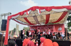 Menyambut HUT RI ke 81, Ribuan Warga Ciseeng Antusias Ikut Acara Jalan Sehat, Camat Ciseeng: Anggota Linmas Desa Cihoe Dapat Hadiah Motor