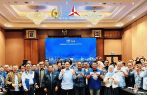 Bangun Konsolidasi dan Silaturahmi, Anton Sukartono Suratto Teguhkan Komitmen dan Perkuat Soliditas Kader dan Meningkatkan Pengabdian Kepada Masyarakat