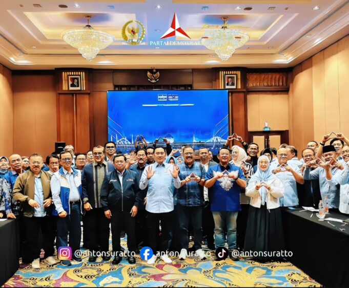 Bangun Konsolidasi dan Silaturahmi, Anton Sukartono Suratto Teguhkan Komitmen dan Perkuat Soliditas Kader dan Meningkatkan Pengabdian Kepada Masyarakat