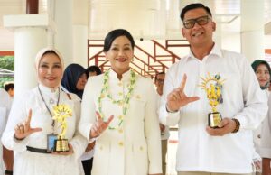 bank bjb Raih Dua Penghargaan OJK di Puncak Hari Indonesia Menabung 2026
