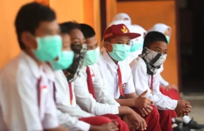 Abu Vulkanik Anak Krakatau Sangat Menganggu dan Membahayakan, Dinas Pendidikan Kabupaten Sukabumi Rilis Mitigasi Hindara Dampak Buruk