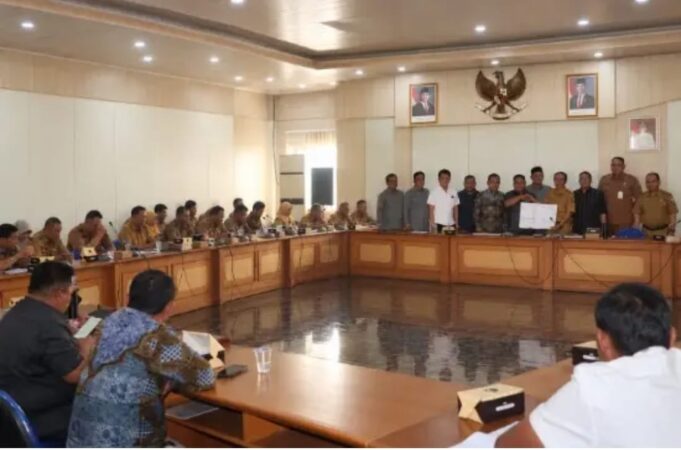 DPRD dan TAPD Tindaklanjuti Evaluasi Gubernur, Perubahan APBD Sukabumi 2026 Disempurnakan